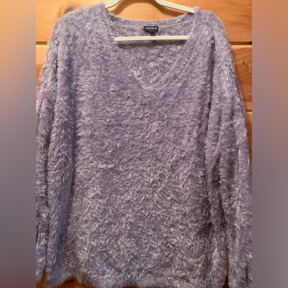 Torrid Eyelash V-Neck Tunic Sweater Pullover Size 0 - Picture 2 of 6